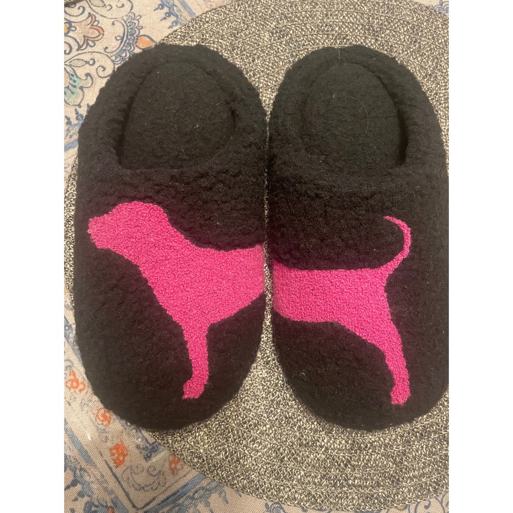 Victorias Secret PINK Black Sherpa Fleece Dog Logo Slippers Women Small 5-6